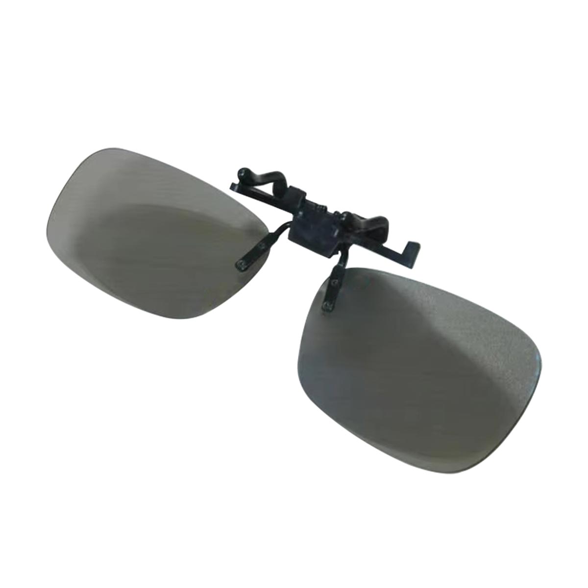 Cermin Mata Klip Pada 3D